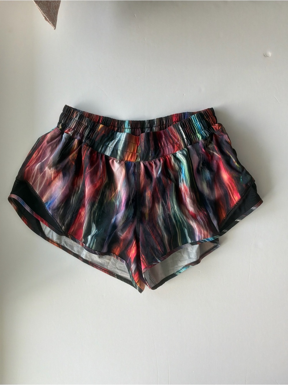Lululemon Hotty Hot Low-Rise Shorts, 4”